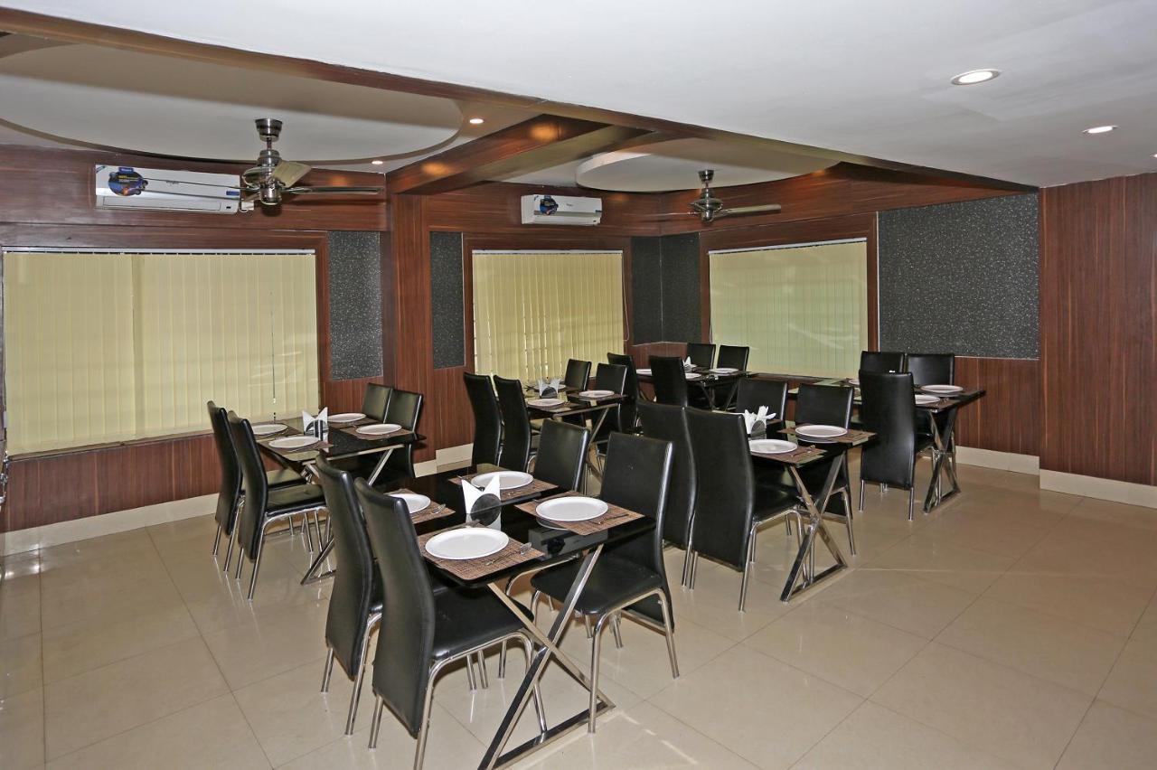 HOTEL RAILVIEW Bhubaneswar Zewnętrze zdjęcie