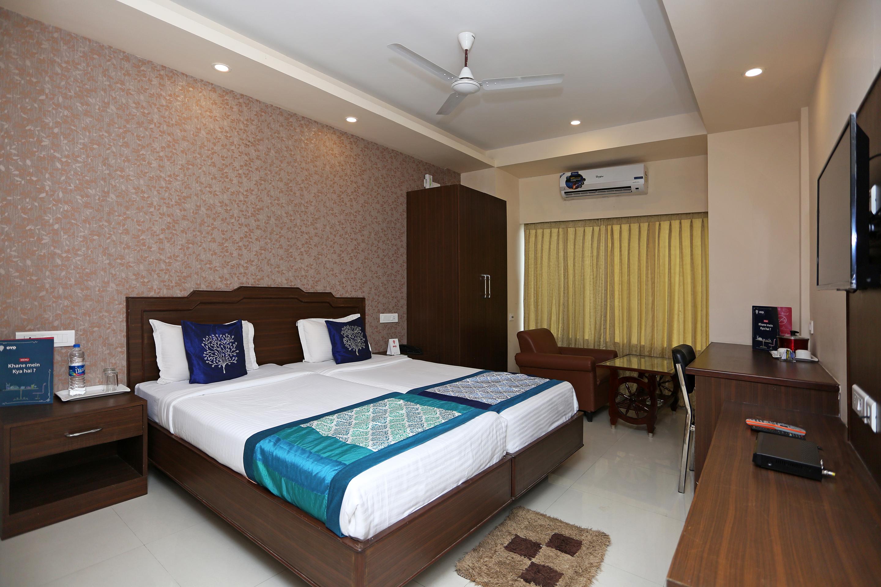 HOTEL RAILVIEW Bhubaneswar Zewnętrze zdjęcie